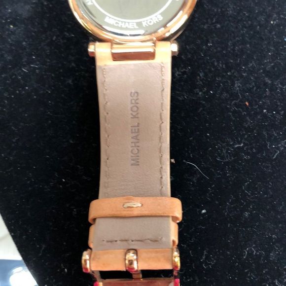 Time to stay in 😷🙏❤️ - Picture 3 of 8